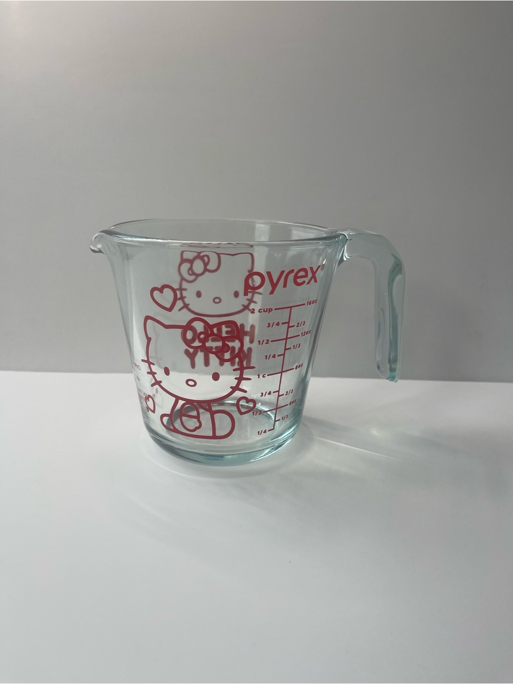 Pyrex Hello Kitty 2 Cup Measuring Glass Licensed SANRIO Limited Made USA
